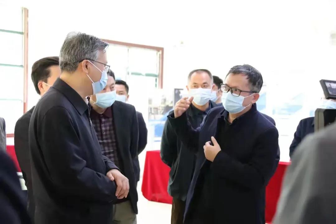 湖南省委常委、政法委書(shū)記李殿勛一行蒞臨千盟智能考察